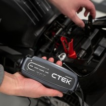 CTEK CT5 Powersport,Cargador De Batería LiFePO4 YAMAHA TMAX